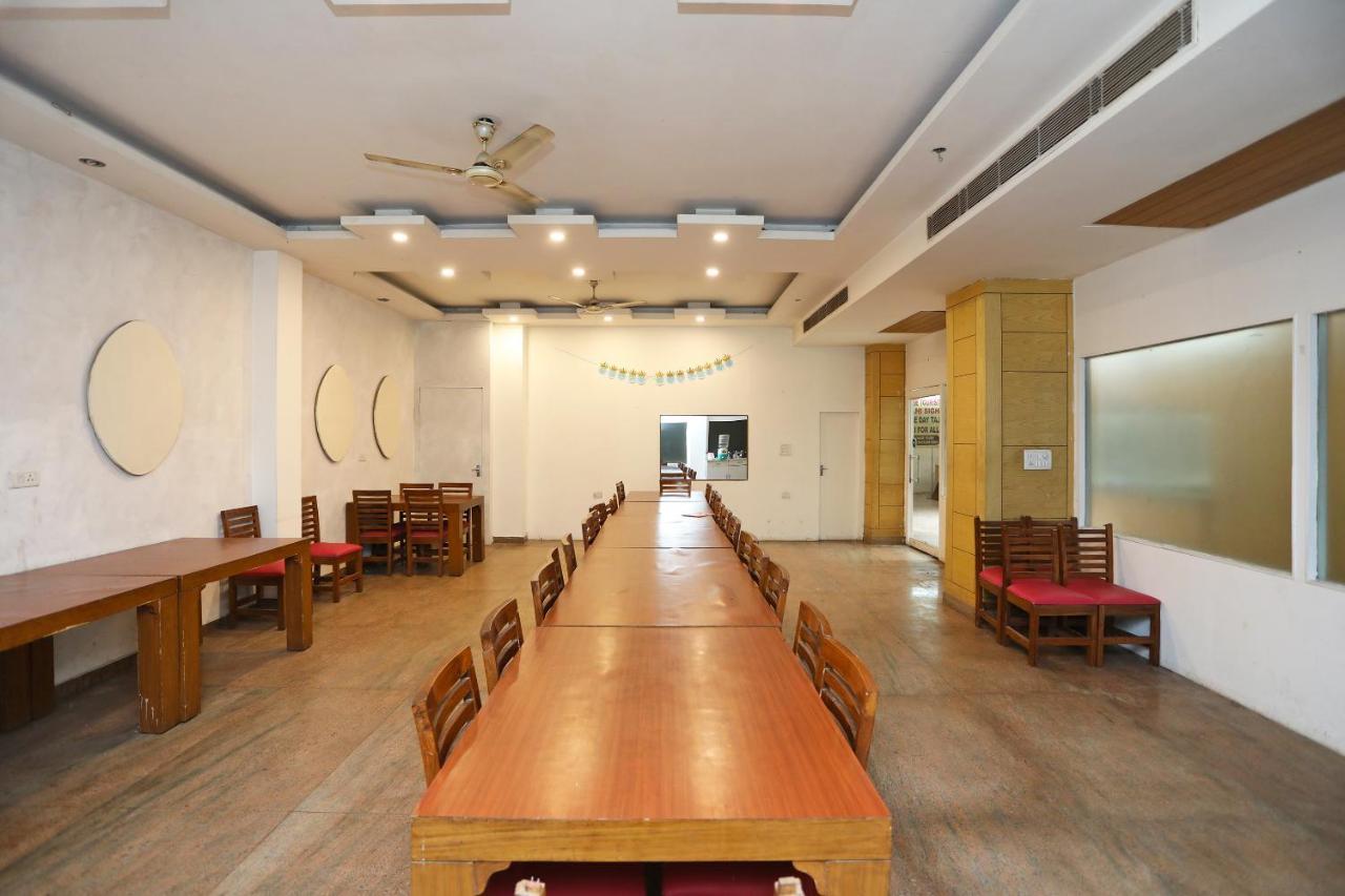 Hotel City Height - Delhi Ncr Id Not Accepted New Delhi Exteriör bild