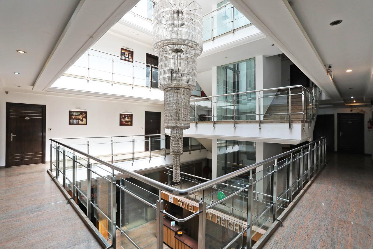 Hotel City Height - Delhi Ncr Id Not Accepted New Delhi Exteriör bild